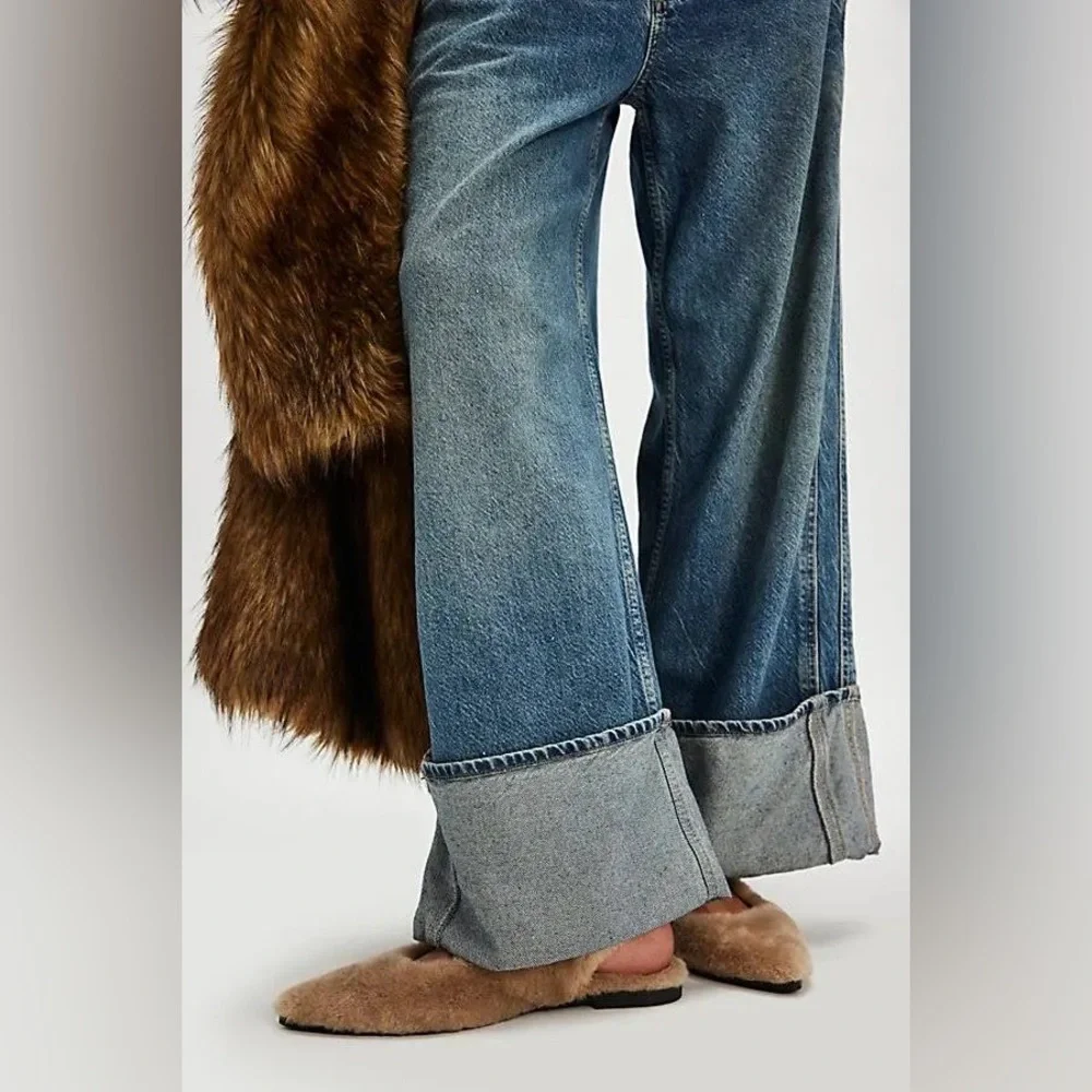 Free People Faux Fur Shearling Parisa Pointed Fuzzy Flats Almond Butter 8.5 NWT